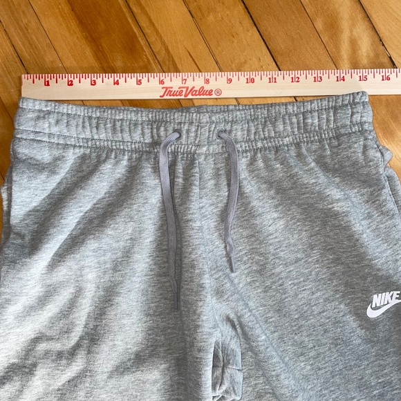 Nike Women's Sportswear Club Fleece Mid Rise Joggers Gray Heather Medium - Picture 10 of 12